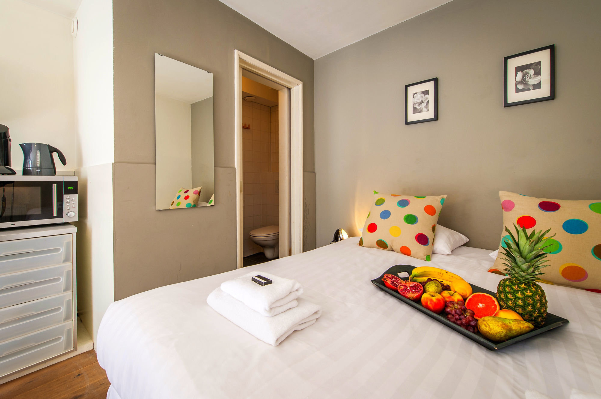 Centre Harbour Apart-hotel Amesterdão